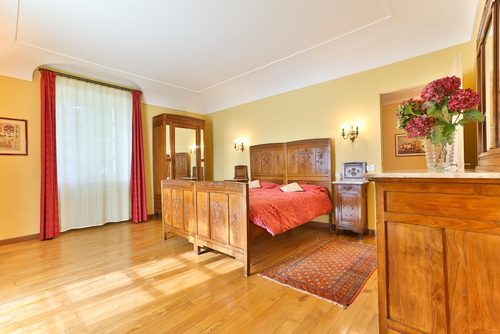 Santa Brigida Panzió Pinerolo Szoba fotó